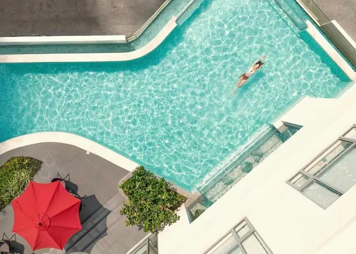 Novotel At Acqua Aparthotel 4*